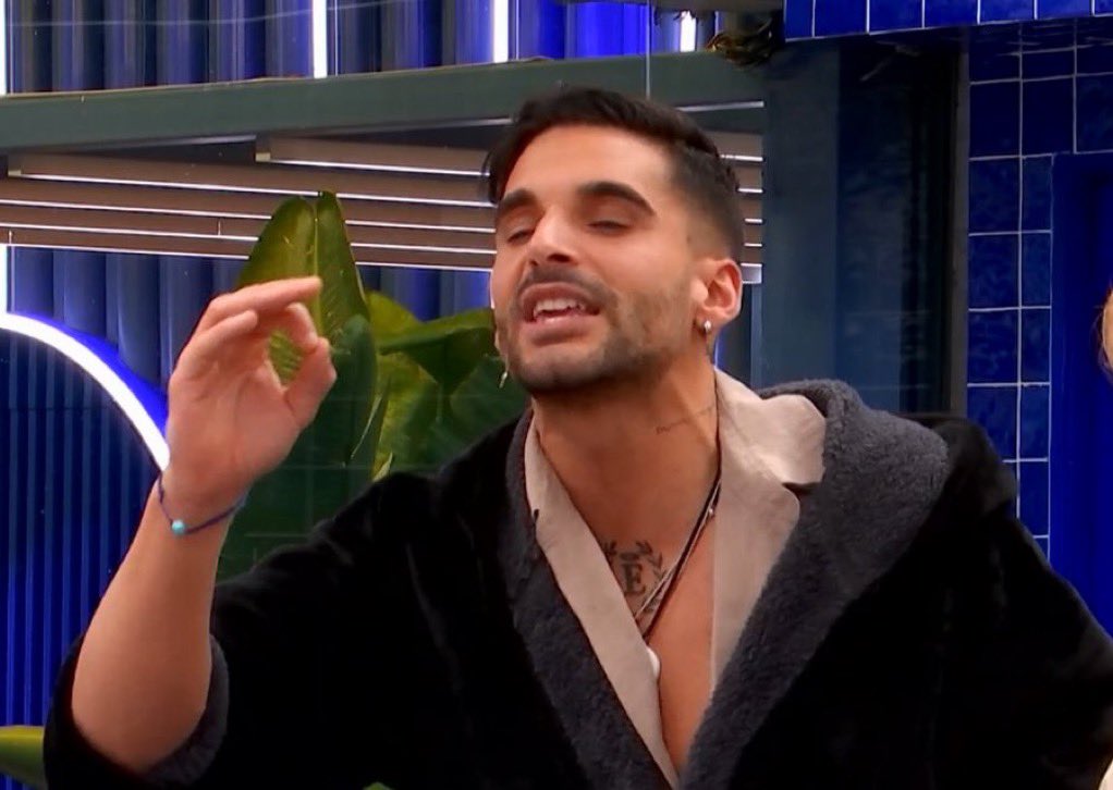 Lo peor de esa casa

#GHDBT12