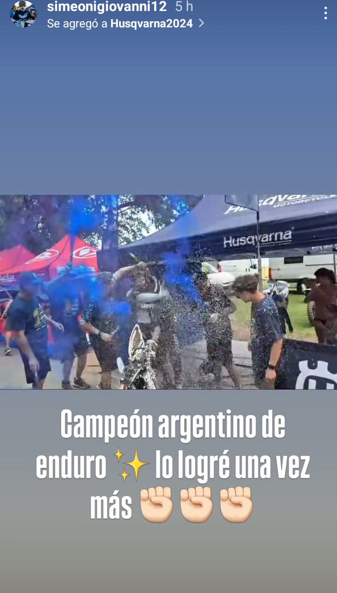 A los 19 años , siendo muy jóven, logró su primer Campeonato Argentino de Enduro. 5 años después volvió a competir a nivel nacional con el equipo <a href="/Hqv_Motorcycles/">Husqvarna Motorcycles</a> Palermo y es Bicampeón. Otro Embajador de lujo del deporte Esquelense <a href="/GiovaSimeoni19/">Tanito simeoni☠️</a>  Felicitaciones Tanito!!