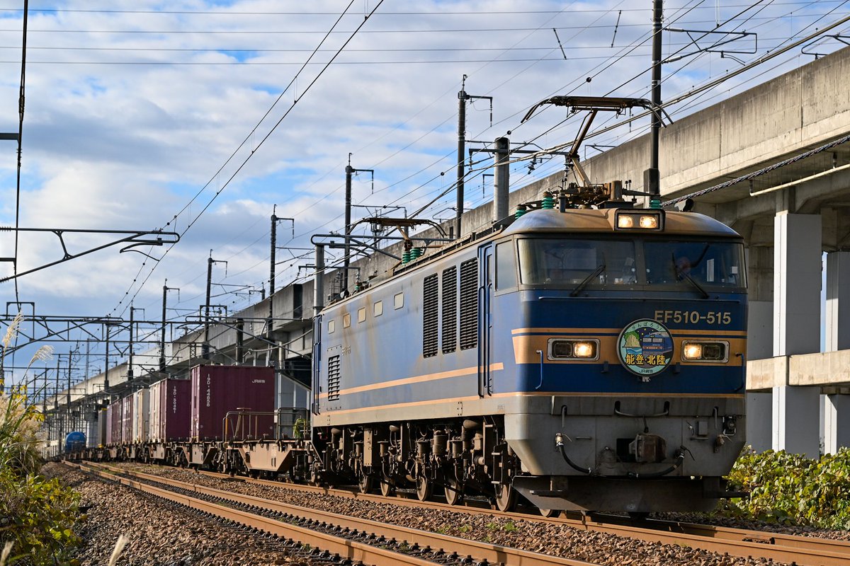 GdMIiC8bgAA4bF0.jpg