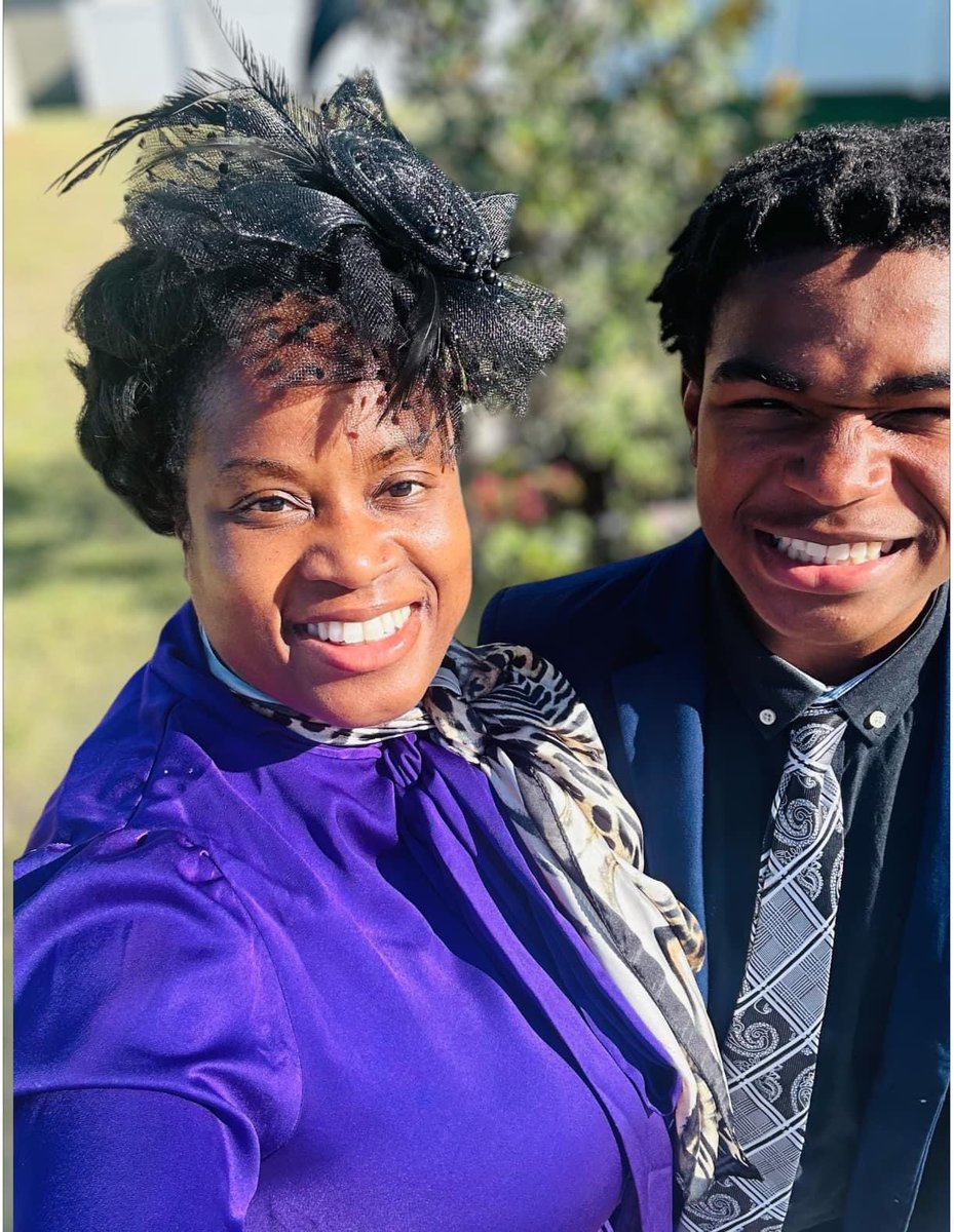 Dr. India White tweet media