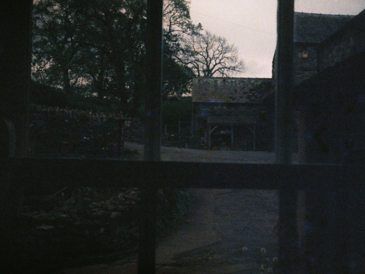 jamessw_'s tweet image. places you dream of, or may, if recalled