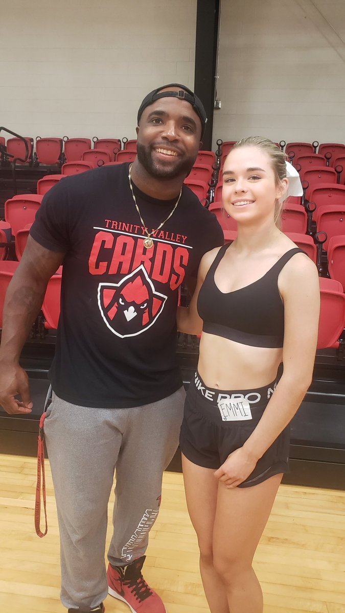 Emmi Lyon (@Emmilyoncheer) / Posts / X