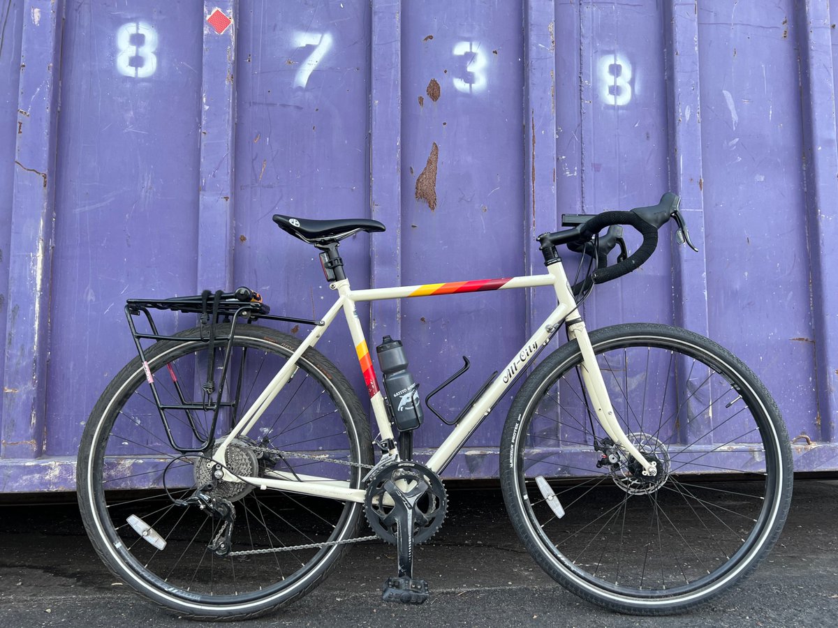 Aaron Mendelson tweet media