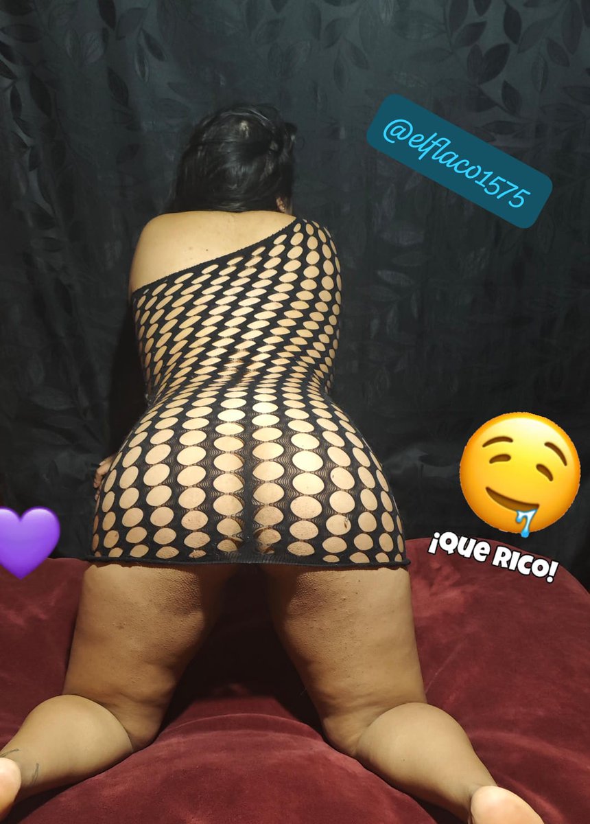 ...
Mi esposo me consiente!💜
Cómo me prefieres....

Así.........................ó........................ así