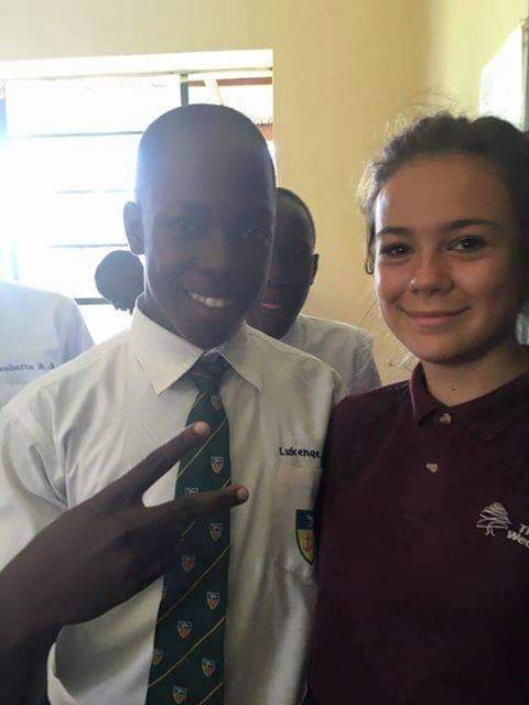 ngo_spartans's tweet photo. Monday.

Our main focus is to always remain focused 💯 

Our highest-achieving students then, share a light-hearted moment. https://t.co/MOmUeyQrxU