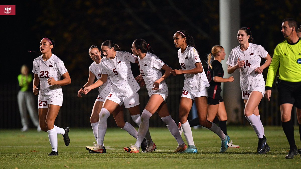 .<a href="/Bella_Field5/">Bella Field</a> has 6 goals in 5 career NCAA Tournament games 🔥