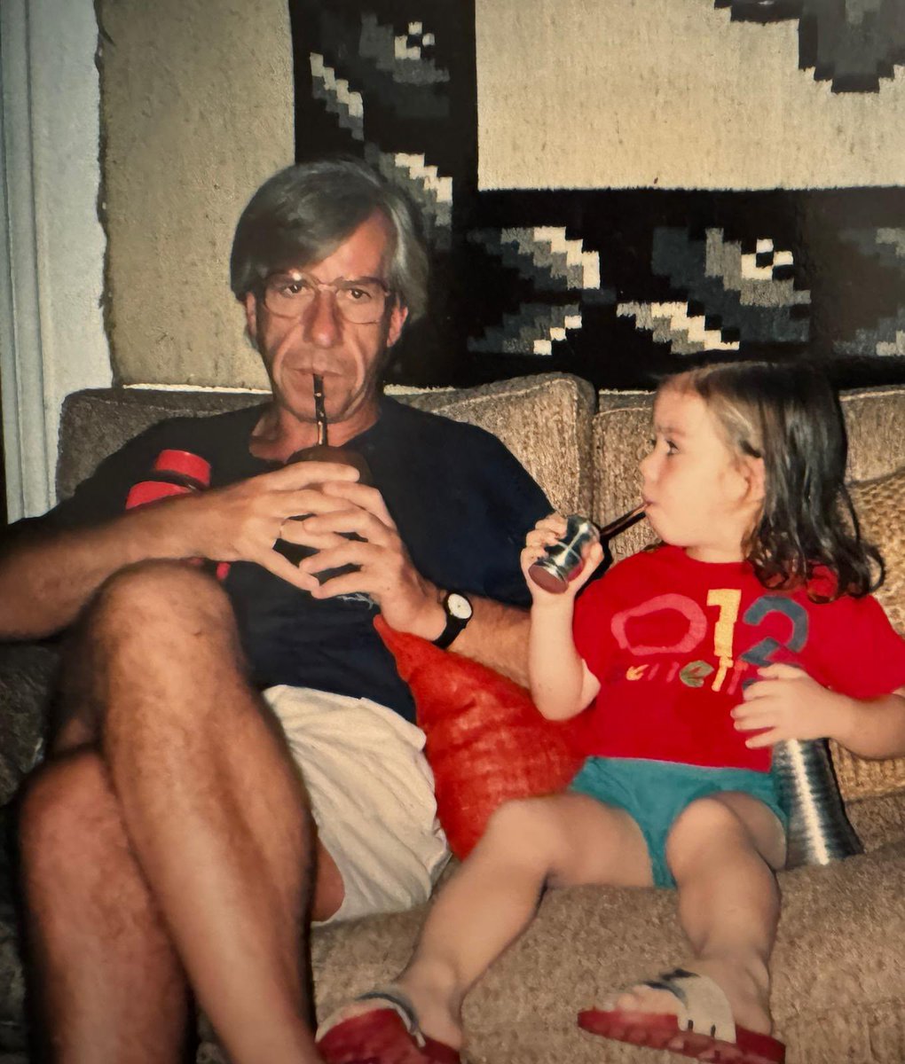 Florencia Astori tweet media