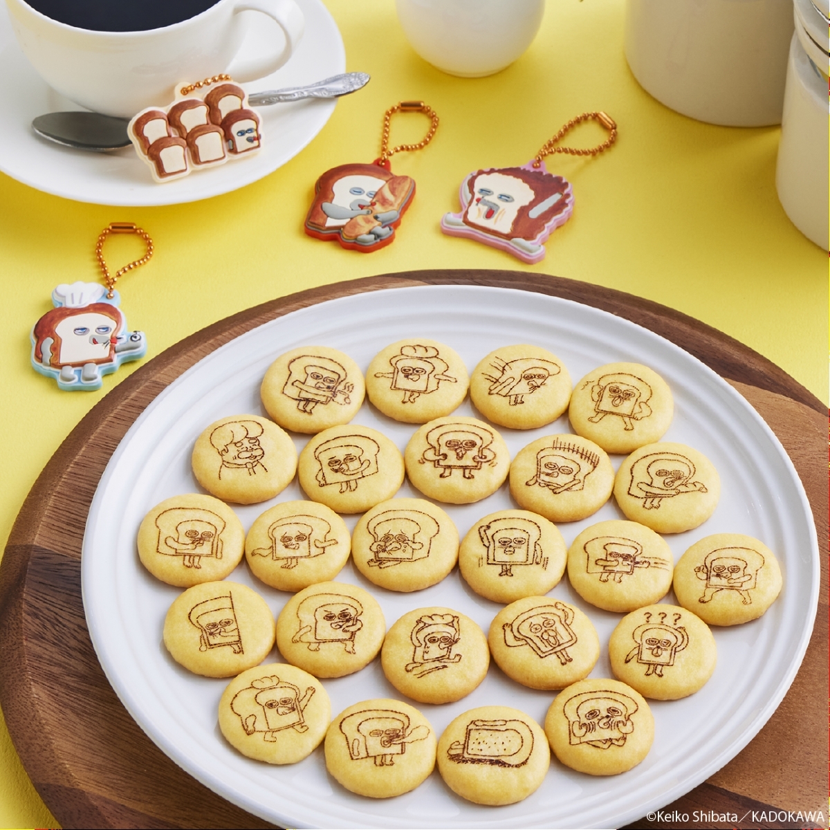 candytoy_c's tweet photo. ┈┈┈․°․✩˖°⌖.꙳✩🍞
本日よりお菓子売り場に登場✨
#パンどろぼう ラバマスARTビスケット
🍞✩꙳.⌖°˖✩․°․┈┈┈

ぷっくりラバマスとちょっとシュールなビスケットがセットになった、集めて楽しい＆食べて美味しい商品です🙌

🔍詳細はこちら▶https://t.co/TBdaAB0SnF https://t.co/cnpHcyXOvU