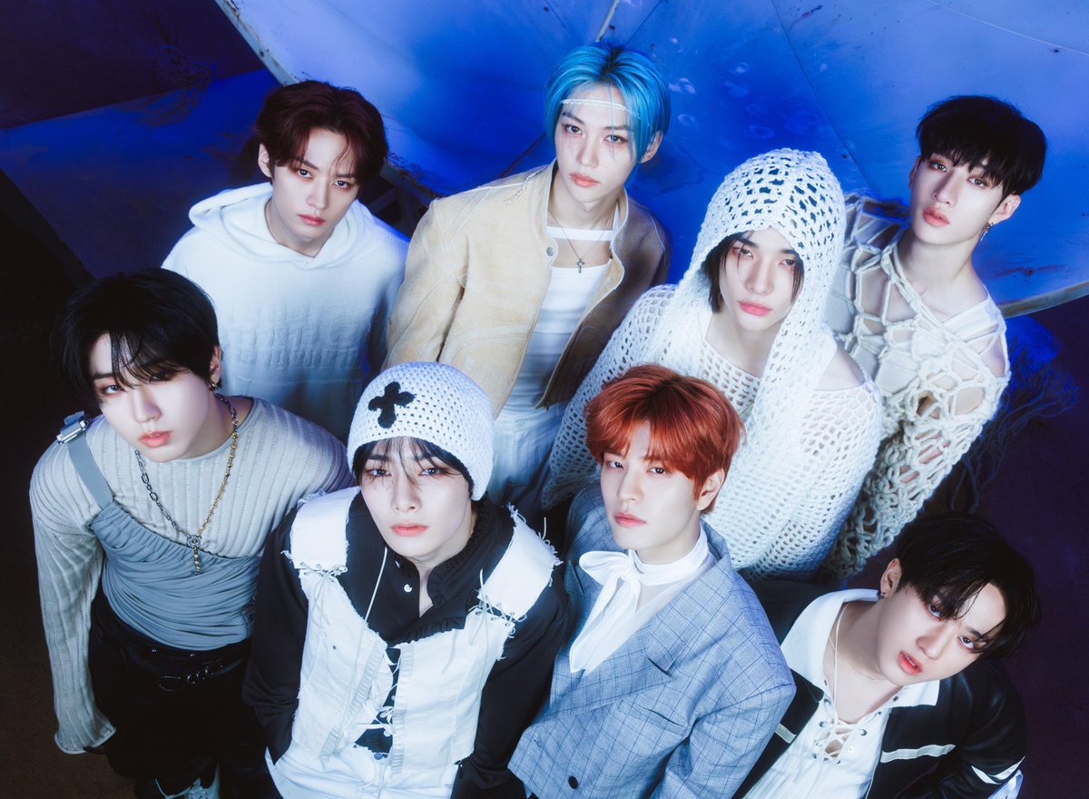 billboardskz's tweet photo. Today in 2023, #StrayKids became the first JYPE artist in its 26-year history to simultaneously enter all flagship charts of Billboard (Artist 100, Billboard 200, Hot 100).

They remain as the only JYPE act to achieve this feat, having done it now twice.

@Stray_Kids #SKZOnThisDay