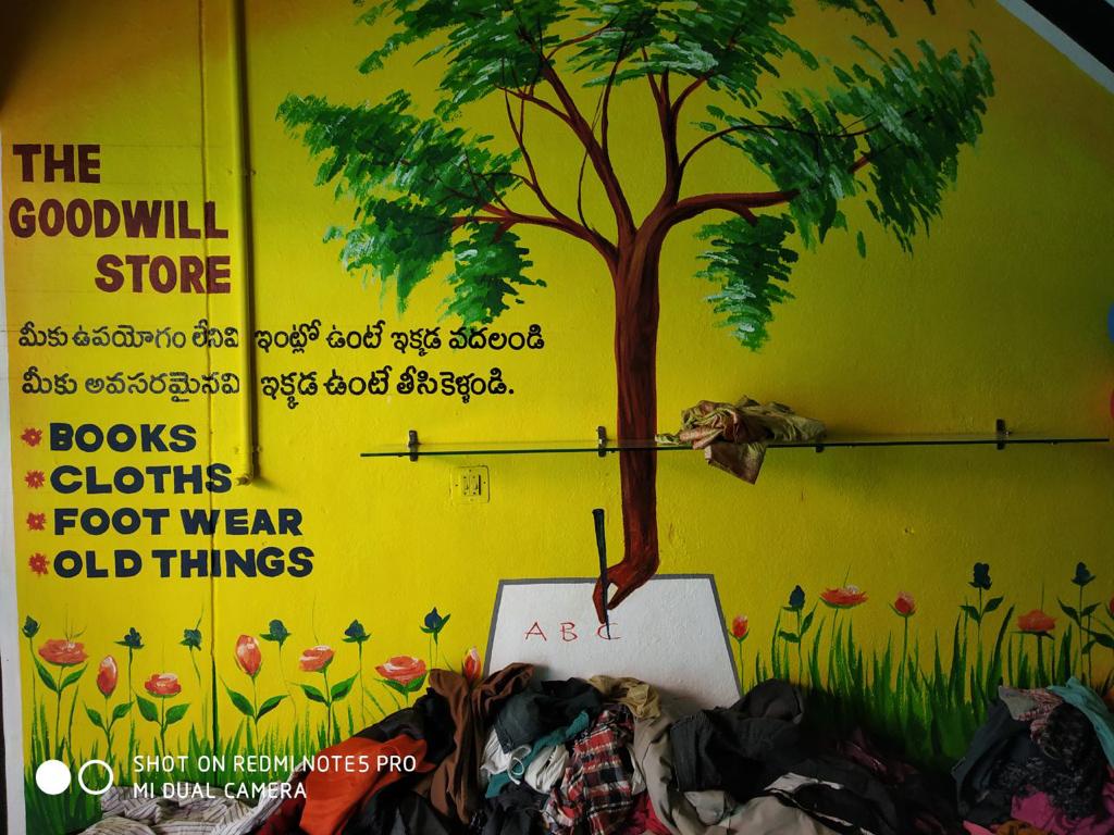 Dc10bG's tweet photo. Do you have things lying @ home in good condition but you don't need any more .. pls give us - we will give those to needy people.
Clothes /books/toys... any thing
We will collect or you can drop.
Reduce/ Reuse/ Recycle
#Goodwillstore #GHMC
@ZC_Khairatabad
@CommissionrGHMC https://t.co/kXXelLF3IT
