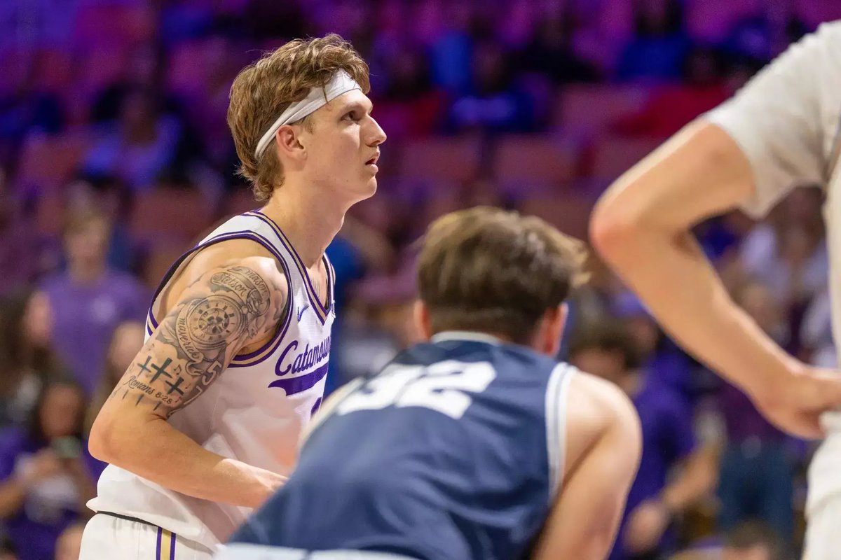 Western Carolina Sophomore guard Cord Stansberry has been having a strong season so far.

Averaging 10.5 points, 4.8 rebounds &amp; 1.5 assists. 41.2% FG &amp; 33.3% 3PT.

Just had 20 against Wake Forest in 34 minutes.

WCU gets Florida State, Marquette &amp; Tennessee soon.