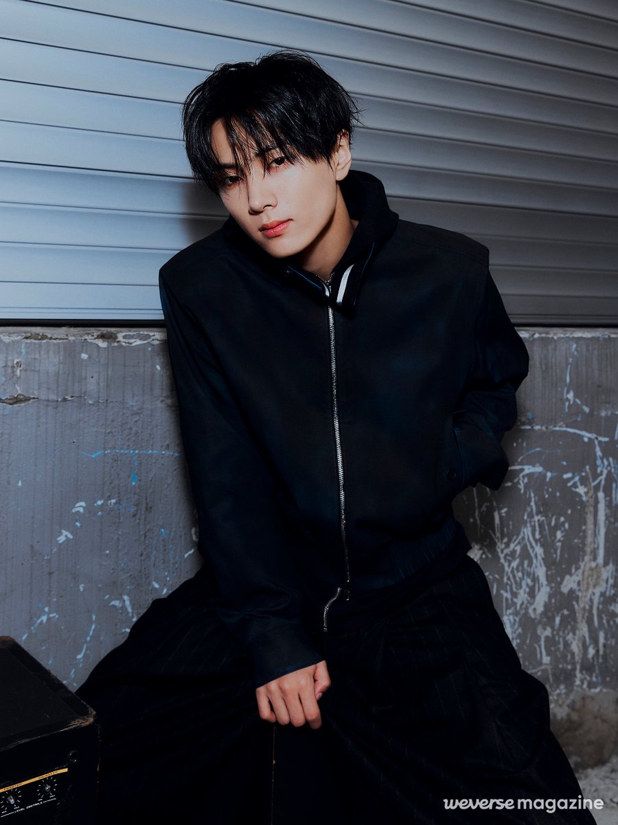 241125 | WEVERSE MAGAZINE

🐈‍⬛ : I feel a sense of responsibility to work hard and not lose these people.

[Interview Thread;]

#엔하이픈_제이 #제이 #ジェイ #ENHYPEN_JAY #JAY #엔하이픈 #ENHYPEN <a href="/ENHYPEN/">ENHYPEN OFFICIAL</a> <a href="/ENHYPEN_members/">ENHYPEN</a>