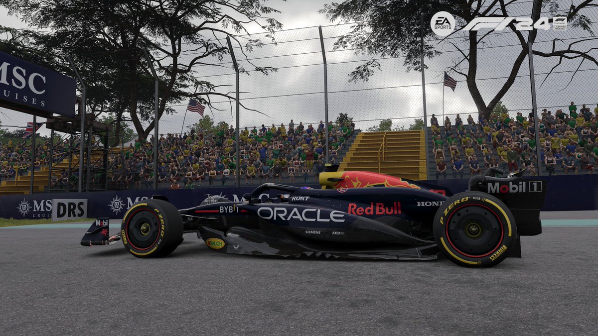VirtualDrivers's tweet image. En el primer gran premio de la temporada, Nexus volvió como se fue, y consiguió la primera victoria en el circuito de Interlagos. Un imperial Arcla consiguió un tremendo podio en su debut con RedBull y Havel completó el podio siguiendo con su tremenda regularidad. #SomosHVD