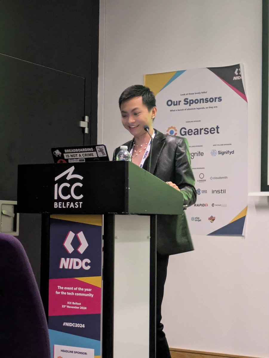 Yuan Zhang tweet media