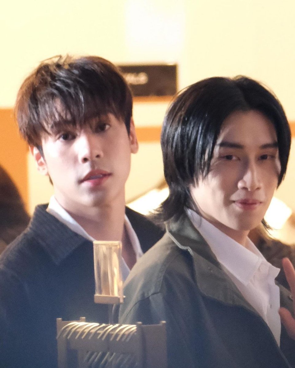 Jespipat_IFC's tweet photo. Just our phi/nong @jesjpp and his nong @biblesumett
#URBANREVIVO
#URBANREVIVOXJESBIBLE
#URcentralwOrld
#jesjpp #jespipat
#Jespipat_IFC
#วัคซีนของพี่เจษ https://t.co/VeC72cZd4F
