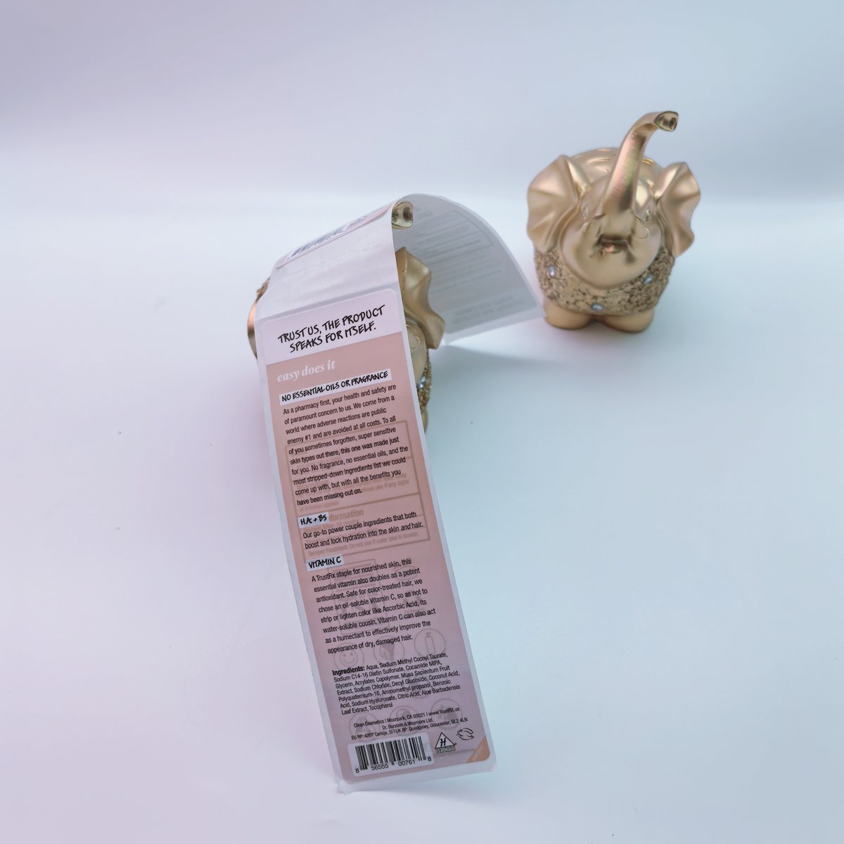 FangB33780's tweet photo. Let every detail shine! Multi-layer labels add a unique touch to your brand! #creativepackaging #personalizedcustomization #branddisplay #productmarketing #labelinnovation #visualmarketing https://t.co/ulvsWr5tO0