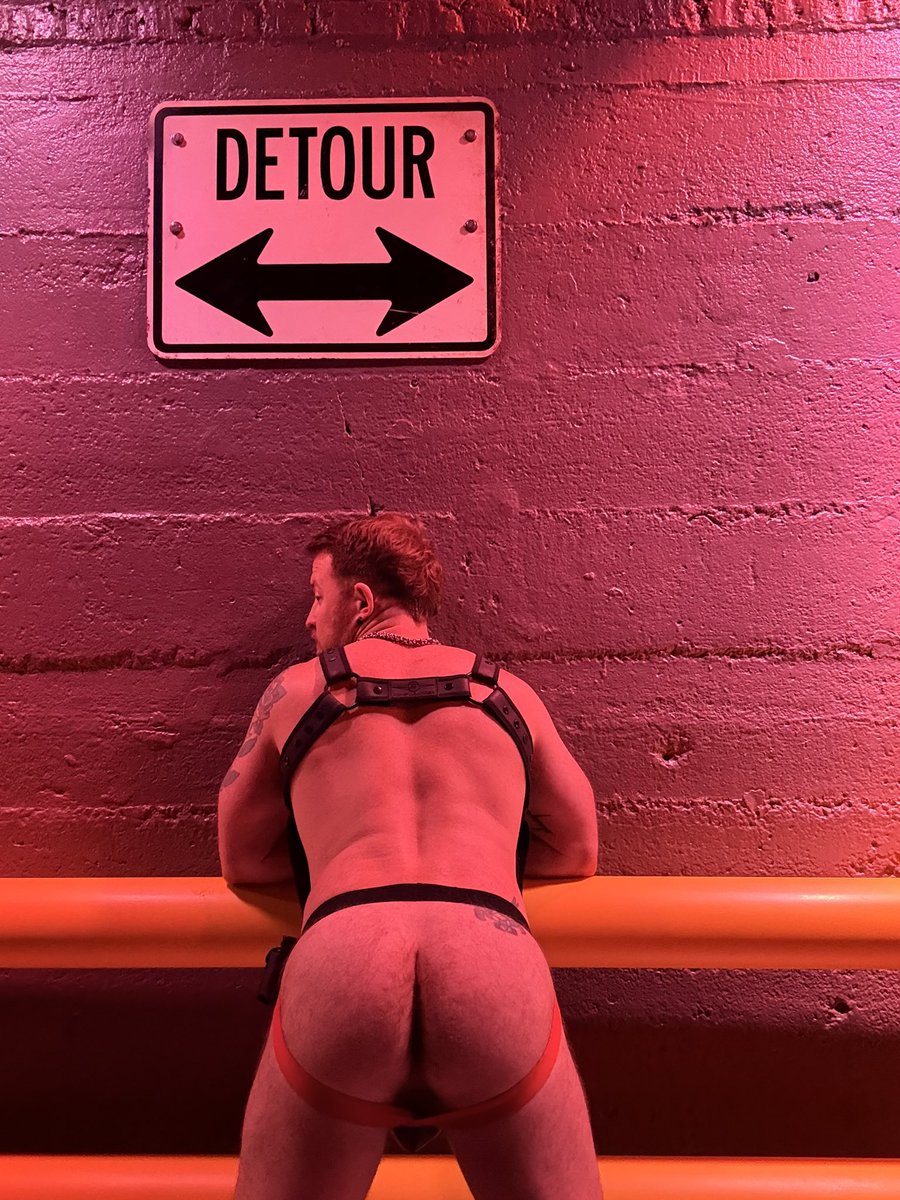 Detour in back. 

<a href="/MafiaFF_Chicago/">M.A.F.I.A.</a>