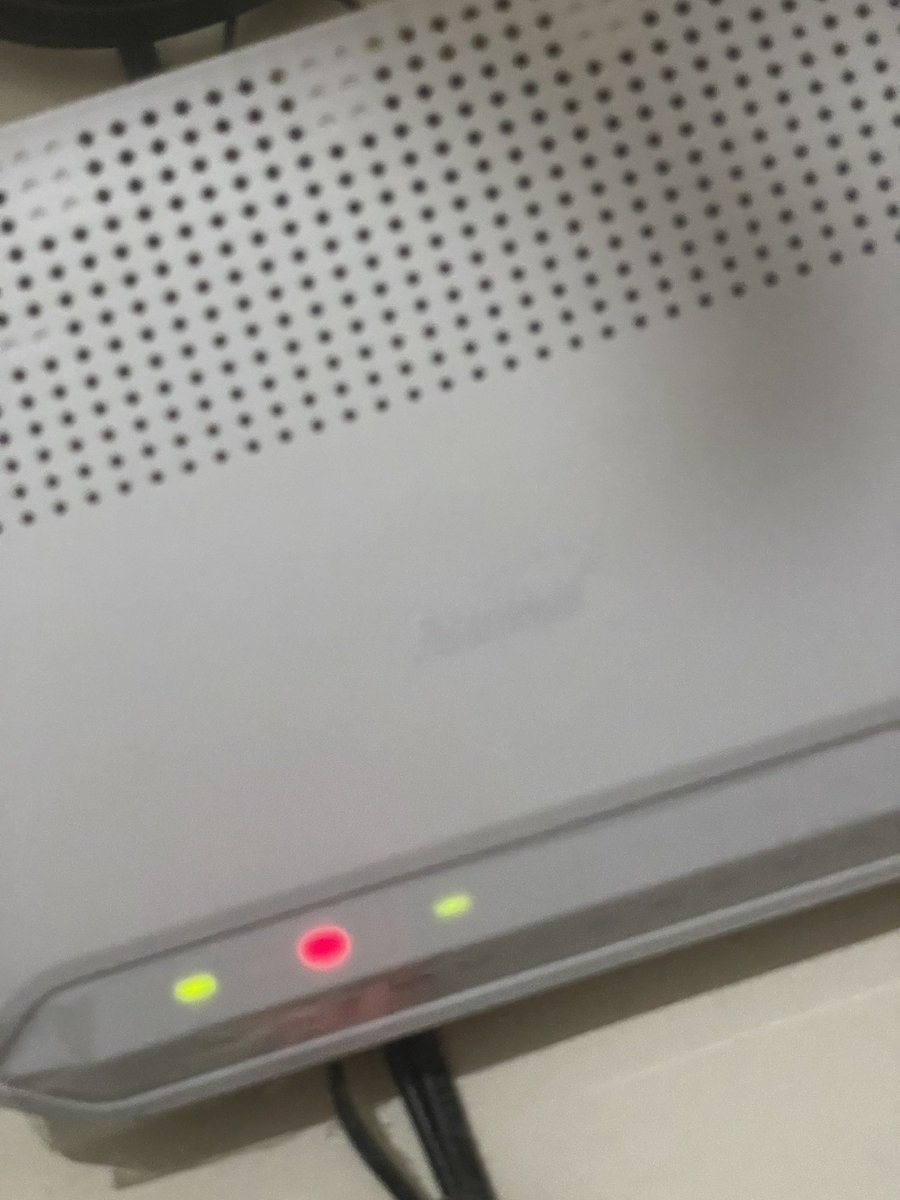 arienucky's tweet photo. @IndiHomeCare hallo internet lagi error kah ? https://t.co/ariJ2fqAxX