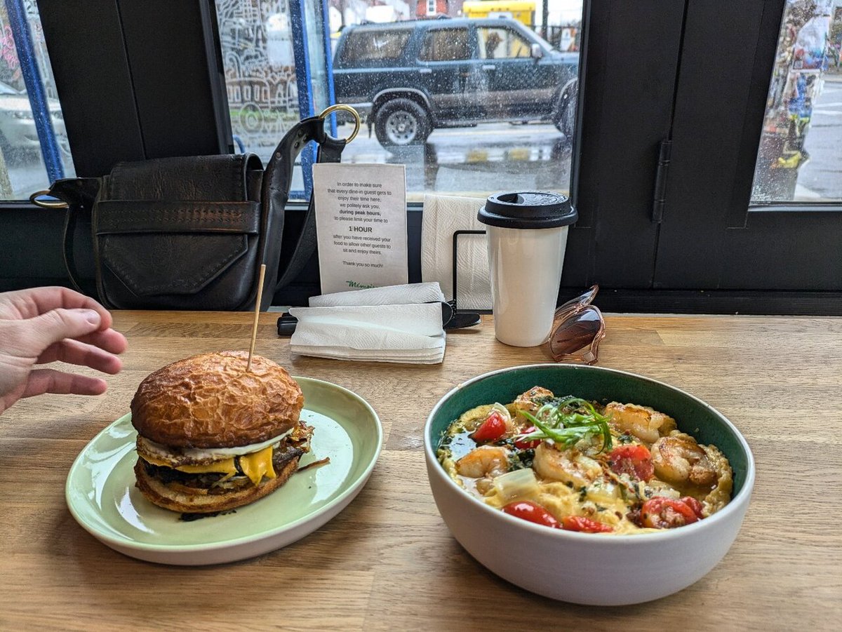 foodloverPDX's tweet photo. @memoire.caphe for rainy day brunch today with Jimbo. Breakfast sammy with curry mushrooms + American cheese + dac biet sauce + hashbrowns on milk bun on the left, shrimp omelette with coconut milk + nuoc mam on the right, strawberry mochi doughnut in ou… https://t.co/ksQCFDig7m https://t.co/XOuQh1yqRd