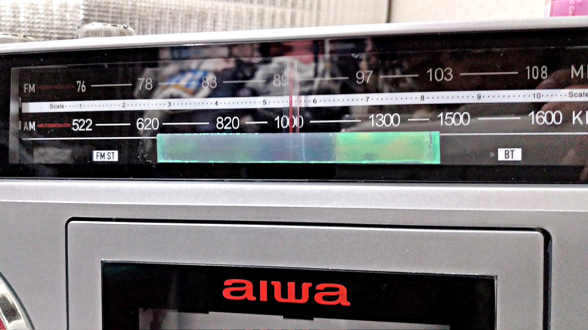 you_kun_jp's tweet photo. まぶしくて直視できないLEDメーターの前にホログラムのマスキングテープを貼る。
 #アイワ #audioG #RCP1 #FMAM #USB #bluetooth #ステレオ #ラジオカセット #カセットテープ #ラジカセ #プアオーディオ #aiwa audio -G RCP1 #stereo #radio #cassettetape #recorder #boombox #audio https://t.co/gF2Ho6bNFe