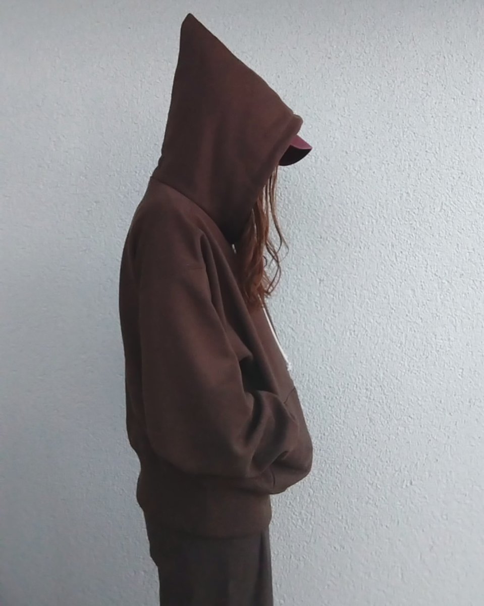 ampun_ampun's tweet photo. とんがってるわたし。(クマ🐻)
#tcbjeans
#xxdevelopment
#alaskahoodie
#afterhoodie
#brown https://t.co/RcMCwV3MTA