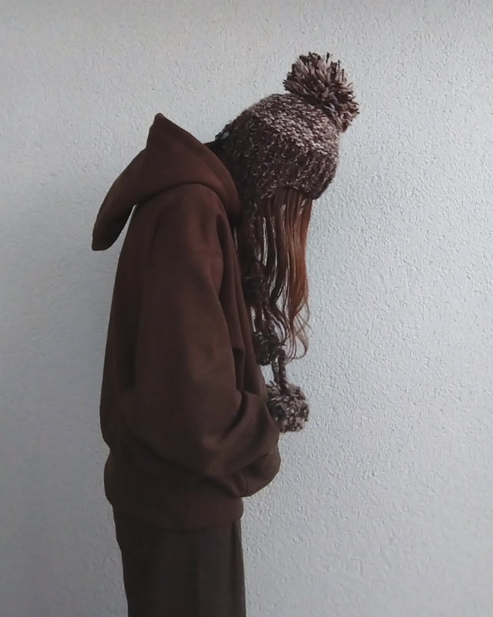 ampun_ampun's tweet photo. まるくなったわたし。(クマ🐻)
#tcbjeans
#xxdevelopment
#alaskahoodie
#afterhoodie
#brown https://t.co/6QNb8oihgI