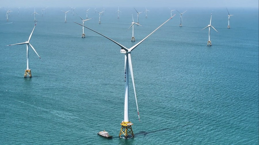 PDChinaBusiness's tweet photo. China has become one of the world's fastest reducers of #EnergyIntensity, saving about 1.4 billion tonnes of standard coal over the past decade, while the country's #RenewableEnergy capacity takes up over 1/3 of the global total with cumulative investments in renewable energy topping the world, Liu Zhenmin, China's special envoy for climate change said during #COP29.
