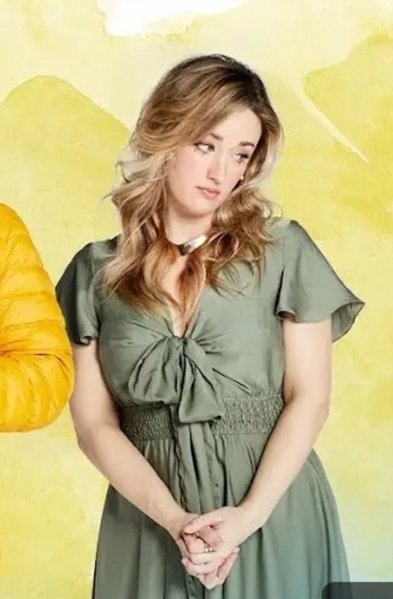 Daily Ashley Johnson tweet media