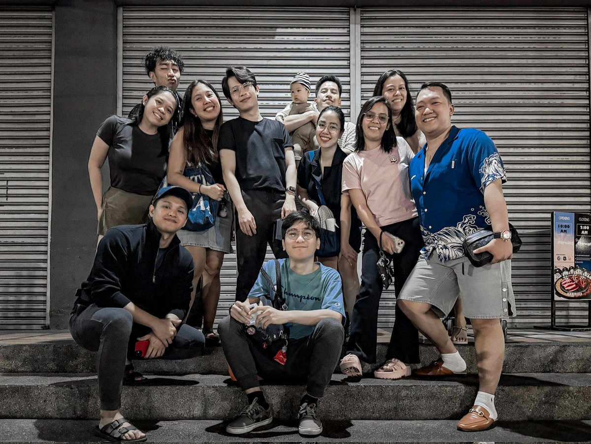 jengny's tweet photo. friends who gave and made time ♡✨️ #birthweek https://t.co/bloufd8uF2