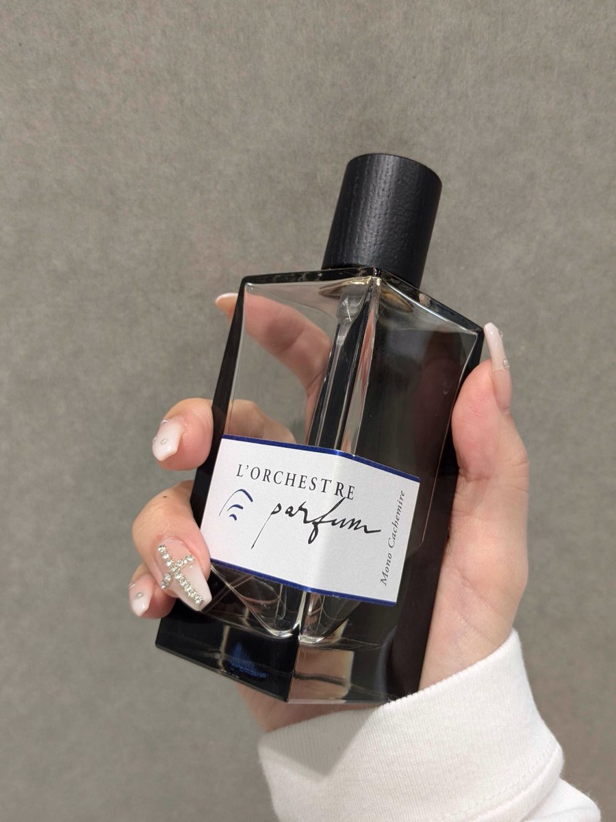 L'Orchestre Parfum ｜モノ カシミア 滑らかな肌から昇る香りは