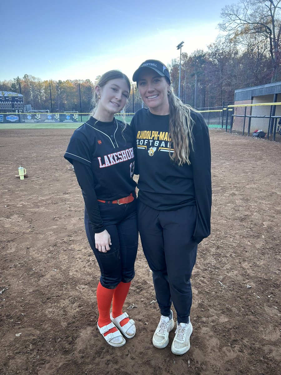 Vanessa Gilman tweet media