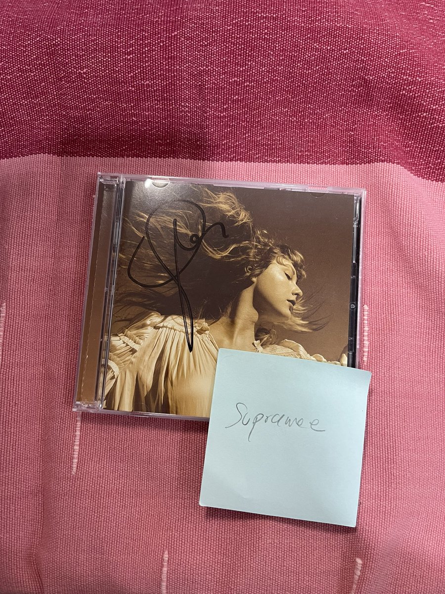 KpLovesCaTS13's tweet photo. ส่งต่อ Fearless (Taylor's version ) signed cd✨
⭐️พร้อมส่ง⭐️
-4,190 บาท รวมส่ง
- unsealed,in good condition 
 
สอบถามเพิ่มเติมได้ค่า💖🙇🏻‍♀️
#ตลาดนัดtaylorswift #ตลาดนัดสากล #ตลาดนัดสวิฟตี้ #เทย์เลอร์สวิฟต์ #TaylorSwift https://t.co/Ifwwm8K77I