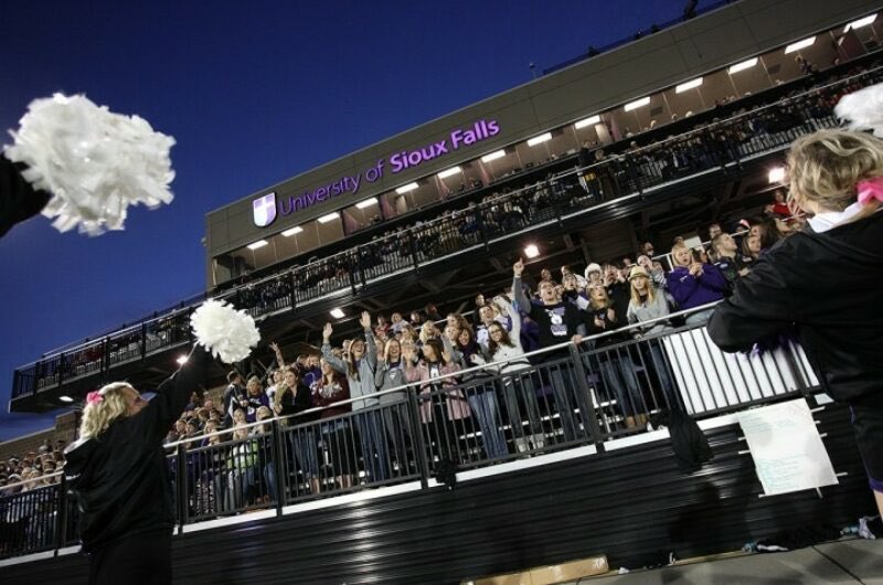 GrayLeaphart's tweet photo. Thankful to receive an offer from the University of Sioux Falls! @CoachLueds https://t.co/1COT6oZ2bd