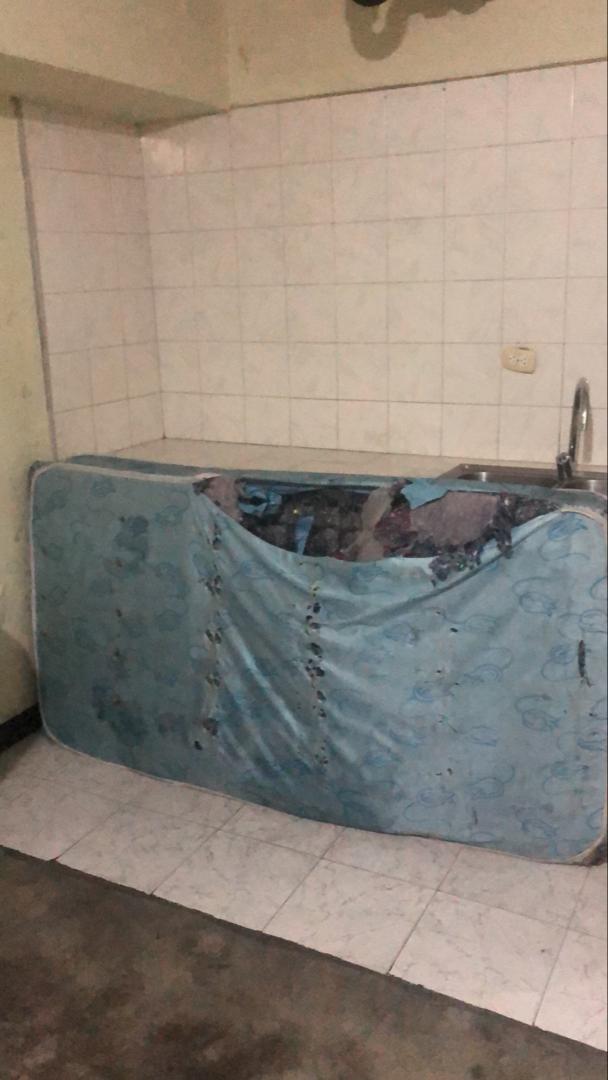 jesusalbertoMR's tweet photo. Una total falta de respeto para la @FabricaEMFC, las condiciones en las cuales se van a hospedar los del bloque alto esto es una VERGUENZA....Después nos preguntamos porque se van los chamos @JairoCadenasM @CARLOSPARRAE @FCalienteRadio @angelluzcategui https://t.co/9CzunjZ7a5