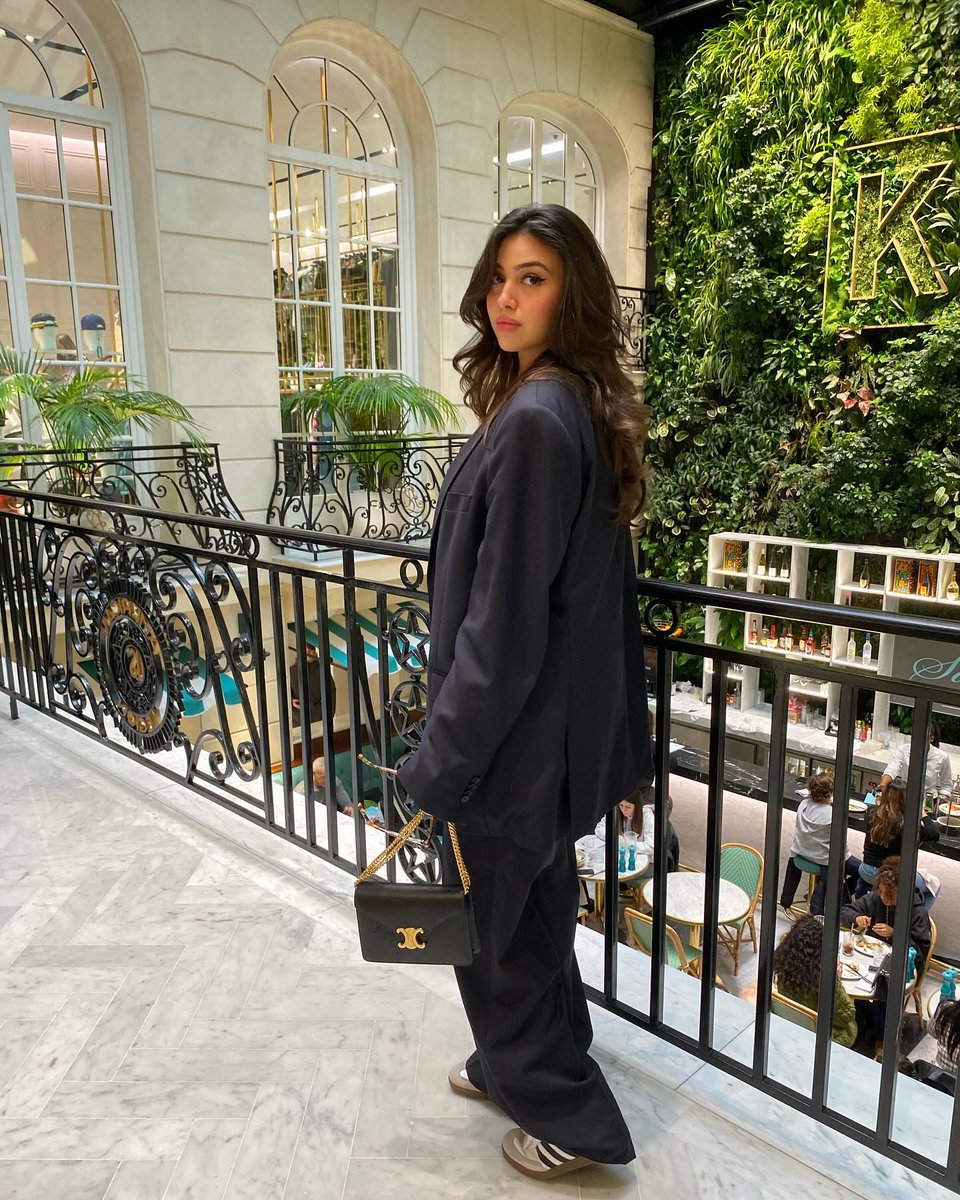Exploring new horizons in style.
.
.
.
.
.
.
.
.
.
.
.
.
.
.
.
.
.
.
.

⦁ #TravelDiaries
⦁ #CoffeeLovers
⦁ #ExploreTheWorld
⦁ #StylishTravels
⦁ #CaféLife
⦁ #ChasingViews
⦁ #CityAdventures
⦁ #CultureTrip
⦁ #JetSetGo
⦁ #TravelGoals
⦁ #CoffeeArt
⦁ #ScenicCafe