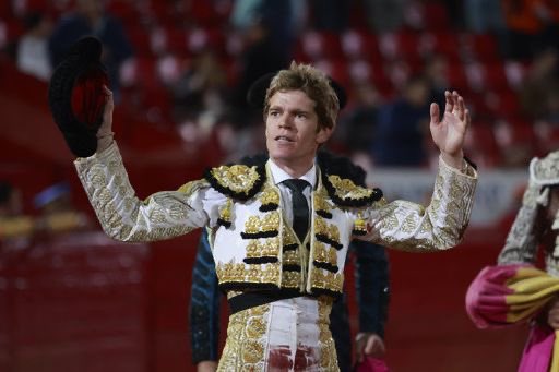 Radio Faena tweet media