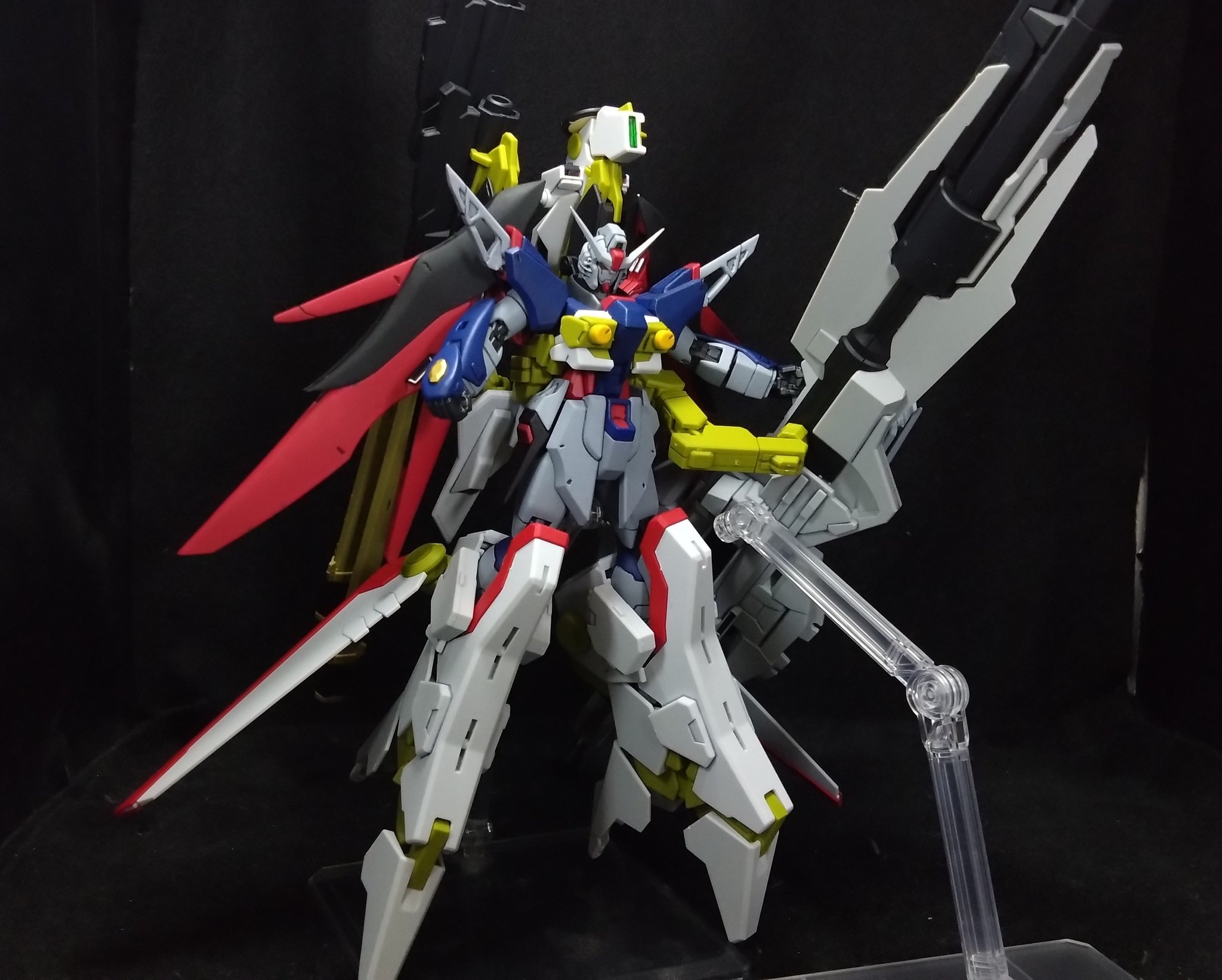 HGCEデスティニーガンダムSpecⅡ最大稼働時イメージ 短く 全塗装