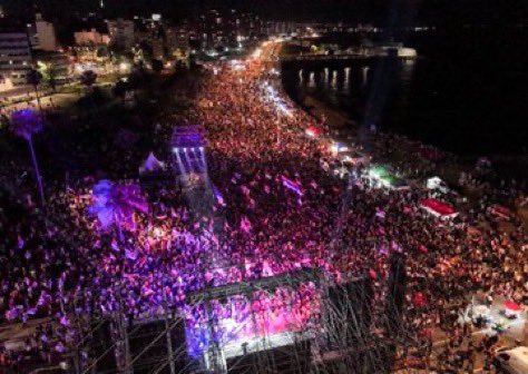 Hay días y momentos  que quedan guardados en nuestro corazón. Hoy fue uno de ellos. Contento por la tarea cumplida. No teníamos derecho a fallarle a nuestra gente. El amor venció al odio. La esperanza al miedo. Ahora con todo a transformar el país para que ningún uruguayo y