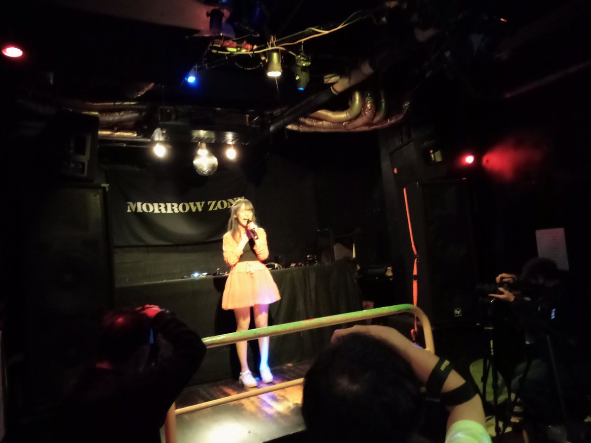 orange_mpocket's tweet photo. こんにちは🍊

先週末のGUBありがとうございましたした！

ソロになって初めてのライブ、いかがでしたか？

20歳になったばかりで伸びしろしかないので、これから成長見守ってくれたら嬉しいなと思います🍊 https://t.co/PqNHaHo9fF