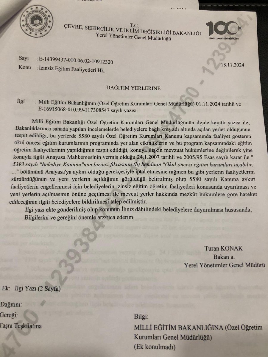 tcbuyuksehIr1's tweet photo. SON DAKİKA | Çevre ve Şehircilik Bakanlığı, belediyelerin açtığı kreşlerin kapatılmasına ve yeni kreş açılmamasına karar verdi. https://t.co/BnNyCoPqg6