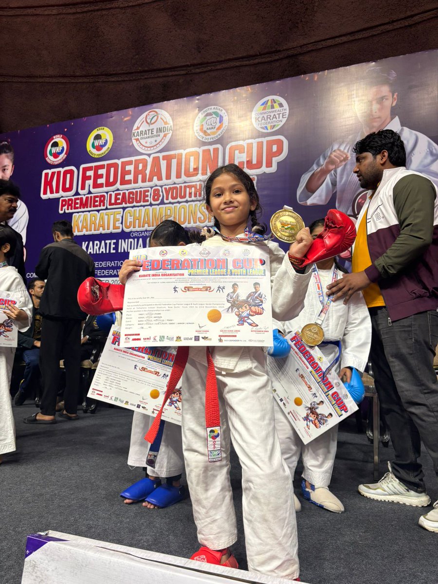 A proud moments for KVS and Silchar  Region that Miss Kaasni Kar of Class II, studying at KV GC CRPF Agartala  have secured Silver Medal in  Kumite( Karate) Individual Representing Tripura state in Sub Junior  Category.
#proudmoment
#kvgccrpf
#silcharregion