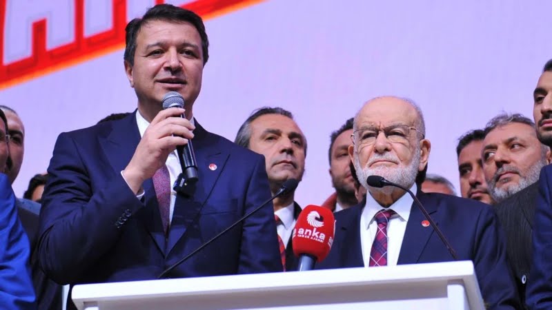 Saadet Partisi 9. Olağan Kongresi’nde genel başkanlığa seçilen Sn. Mahmut Arıkan’ı tebrik ediyor, ülkemiz ve Saadet Partisi camiasına  hayırlar getirmesini diliyorum.
<a href="/Ahmet_Davutoglu/">Ahmet Davutoğlu</a> <a href="/mahmutarikansp/">Mahmut Arıkan</a> 
<a href="/OmerrUnal/">Ömer ÜNAL</a>
