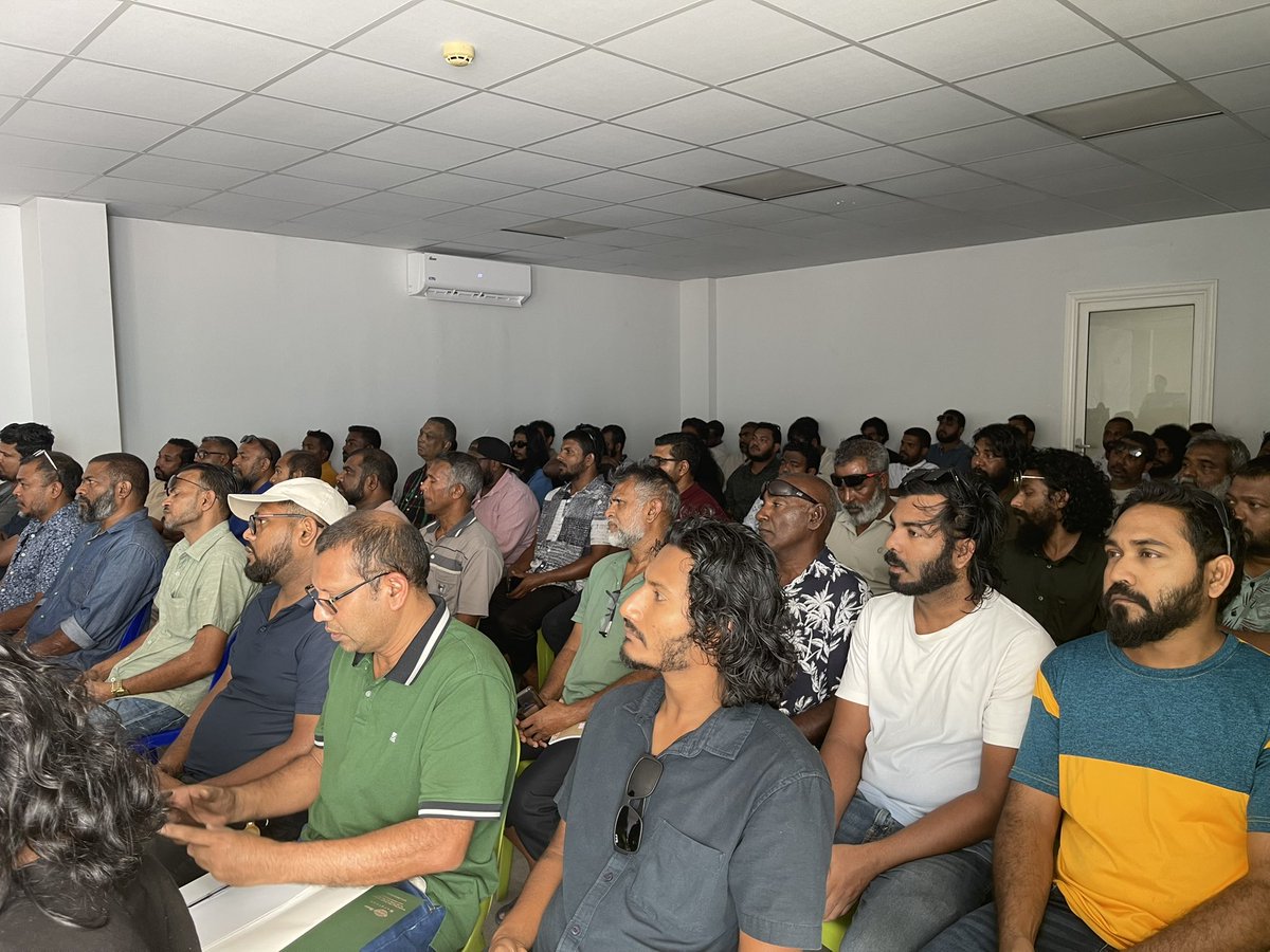 އަލަށް ޓެކްސީ ޙިދުމަތާއި ގުޅޭ ފަރާތްތަކަށް ބާއްވާ ޓްރެއިނިން ޕްރޮގްރާމުގެ ތެރެއިން ….
ރައްކާ2024