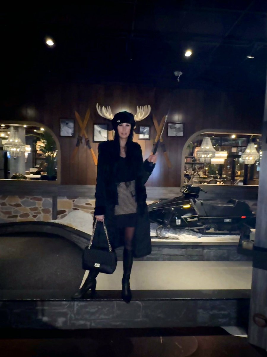 1_emilyxo's tweet image. #Puttery #Golf #golfgirls ⛳️ 🤍❤️