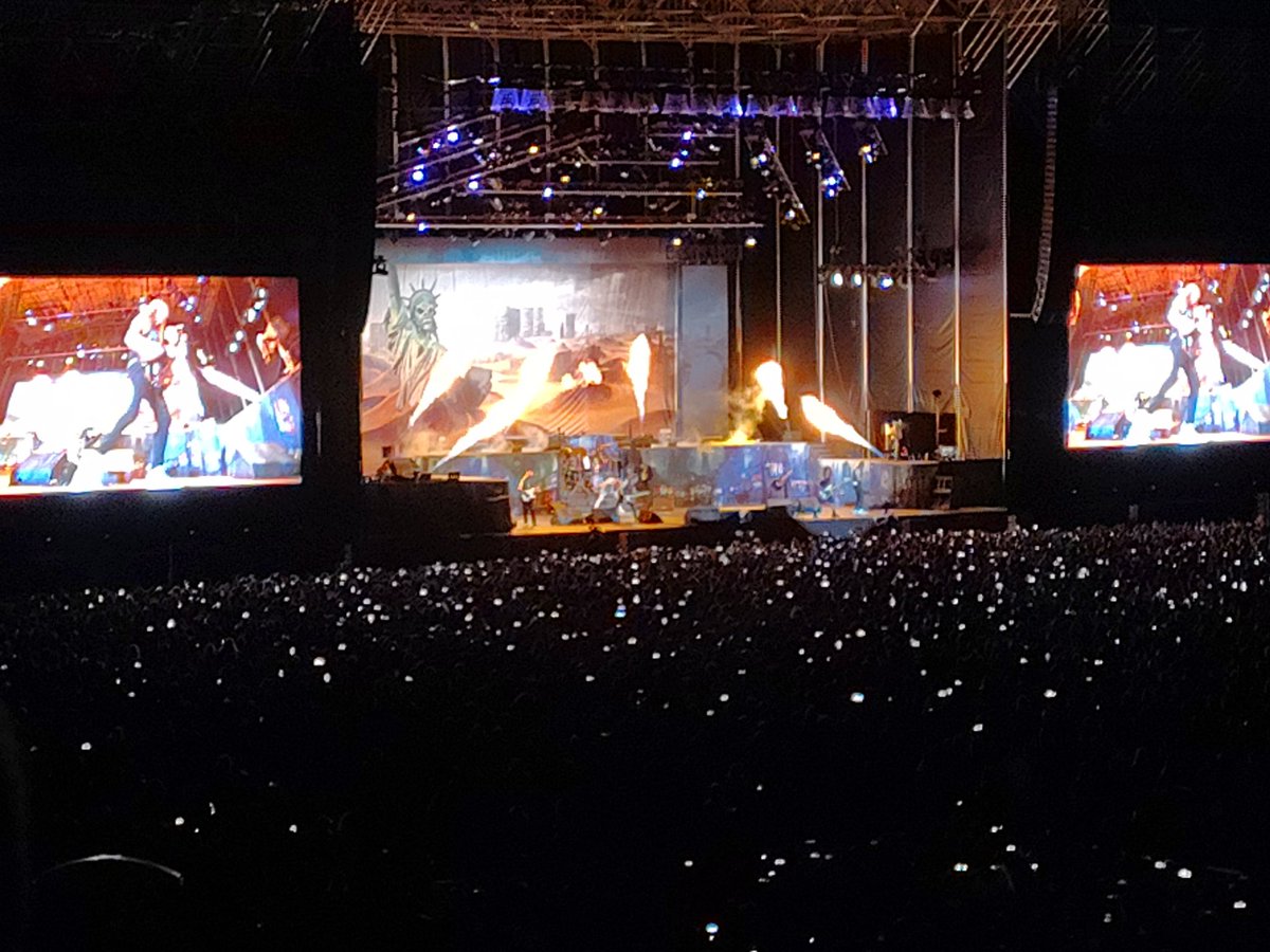 ProfesorReina's tweet photo. Iron Maiden.... Excelente! https://t.co/bvdOQ95Ry9