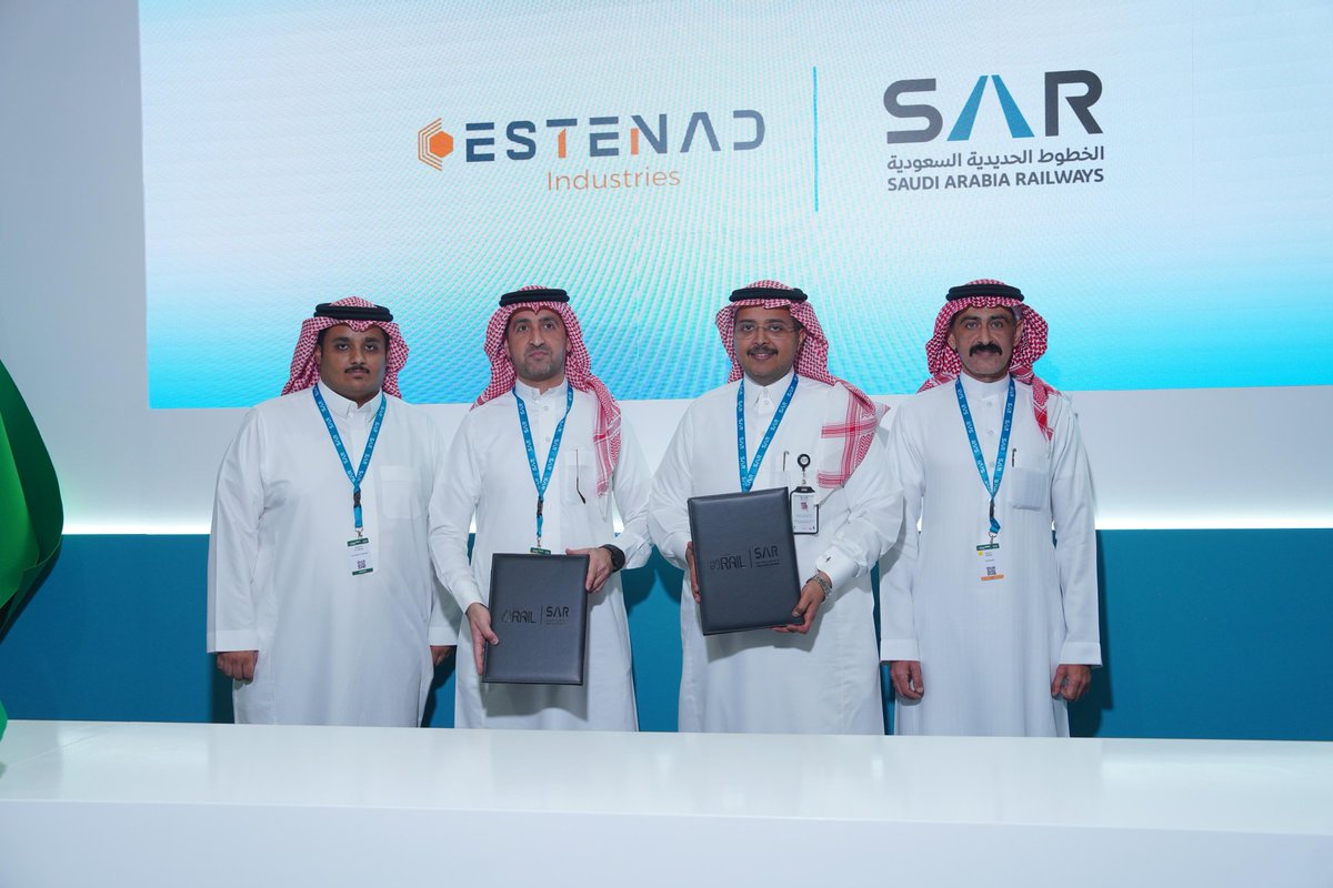 Estenad_SA's tweet photo. We are thrilled to share a proud milestone in our journey—signing a strategic agreement with Saudi Arabia Railways (SAR) during the Saudi Railway Conference &amp; Exhibition held on November 20-21. https://t.co/o9xYJvTFJc