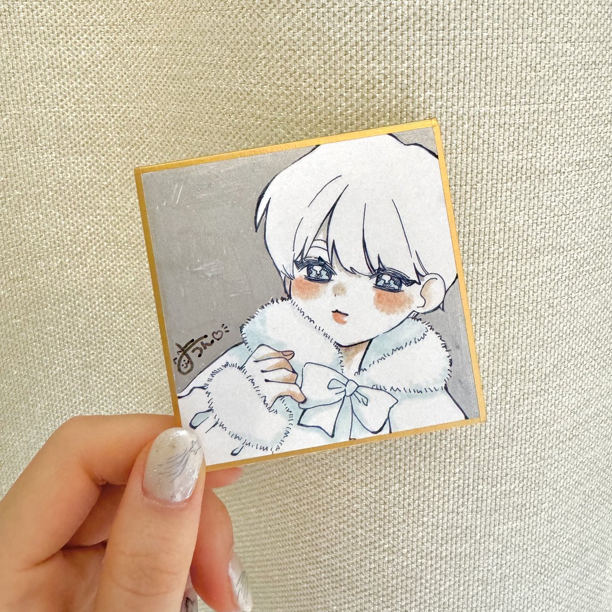 今回時間無さすぎたのでソンムルは色紙です。
手描きなのであらは目立ちますが交換していただける方いましたらぜひ、、、🥲