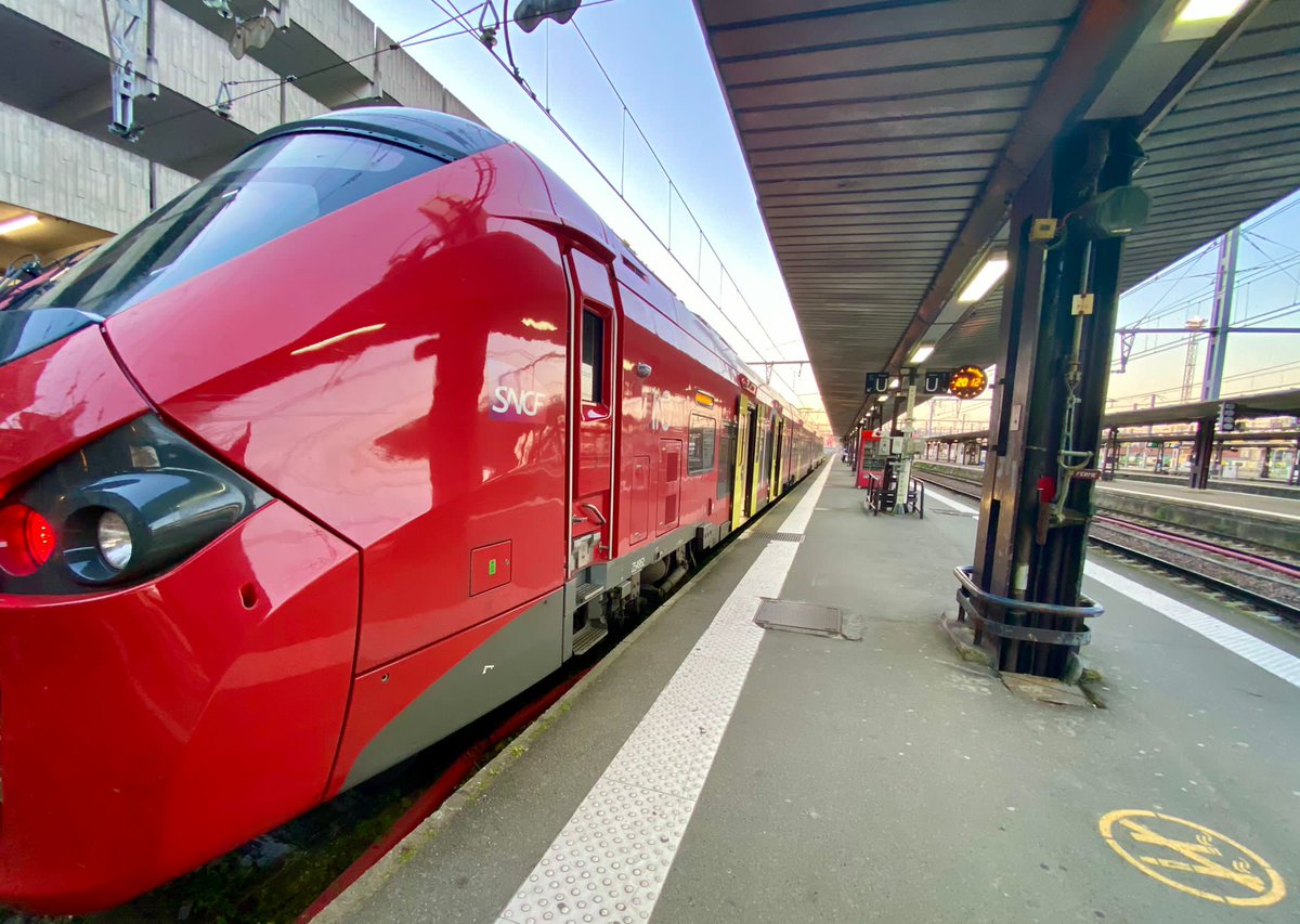 liO Train SNCF Occitanie tweet media