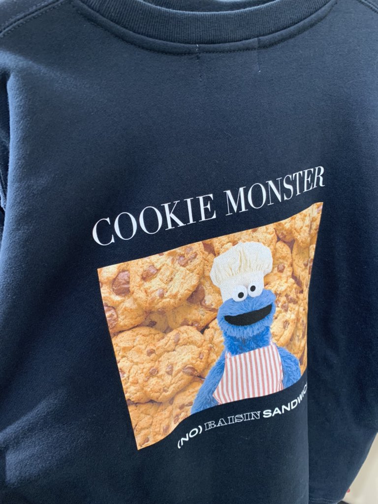 3_anyanekoneko's tweet image. 来ちゃった❗️来ちゃった❗️
私の大好き自由行動のお時間💕💕
今日は「#SonyParkMini」の「(NO) RAISIN SANDWICH MINI SHOP for PREMIUM COOKIE SANDWICH」ヽ(´▽｀)/
缶入りは4種だけど、一日1個の制限あっても可愛いすぎる⸜(*ˊᗜˋ*)⸝ ❤︎ 🌈🌈#銀座 #東京銀座  #セサミストリート
@noraisinsand