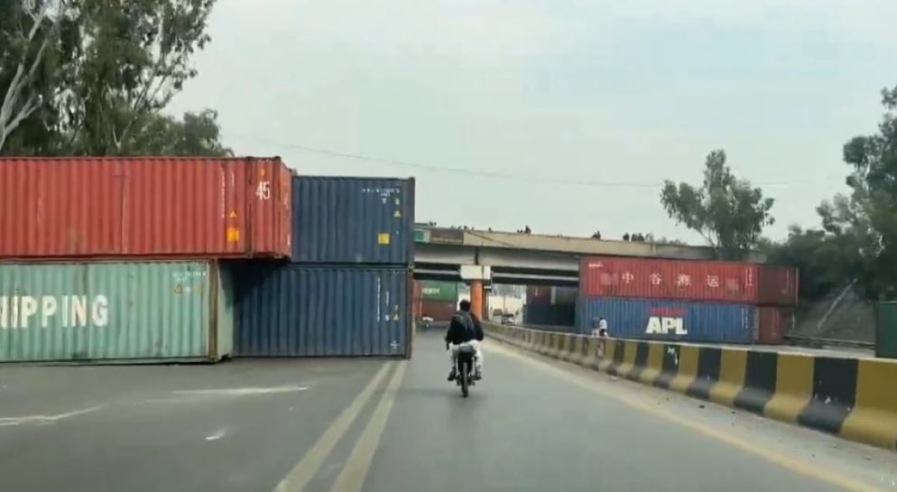 *Rent a container* Growing business opportunity in Pakistan